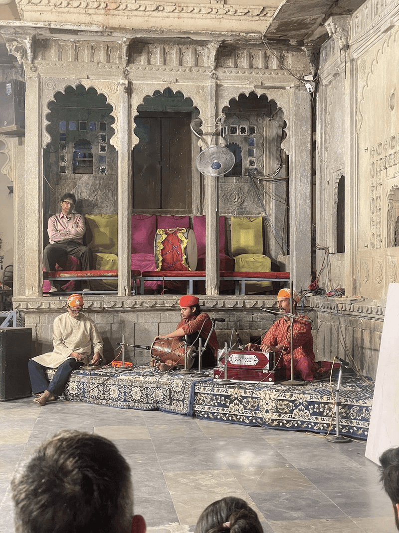 Pertunjukan Tari Udaipur